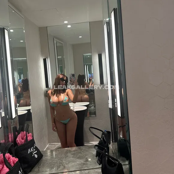 Mikaelatesta Exclusive Leaked Nude Onlyfans #4476614