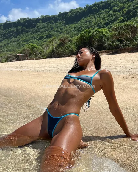 Alevidalmodel Exclusive Leaked Nude Onlyfans #4783823