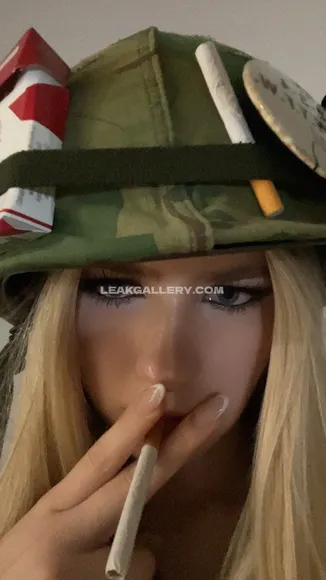 Offizieramira Exclusive Leaked Nude Onlyfans #7697181