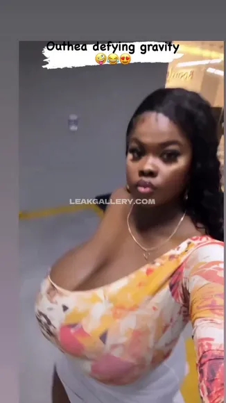 Chiomalovv Exclusive Leaked Nude Onlyfans #3994355