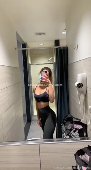 Prettybitchmia Exclusive Leaked Nude Onlyfans #3831609