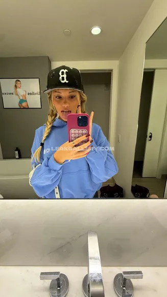 Breckie / breckiehill Exclusive Leaked Nude Onlyfans #2958481