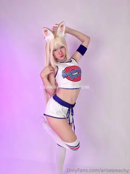 Arisepeach / Arise Peachy Exclusive Leaked Nude Onlyfans #4639560