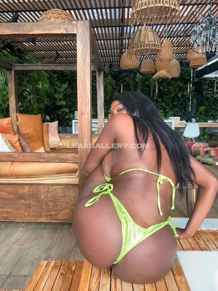 _ellietheempress_ Exclusive Leaked Nude Onlyfans #3818358