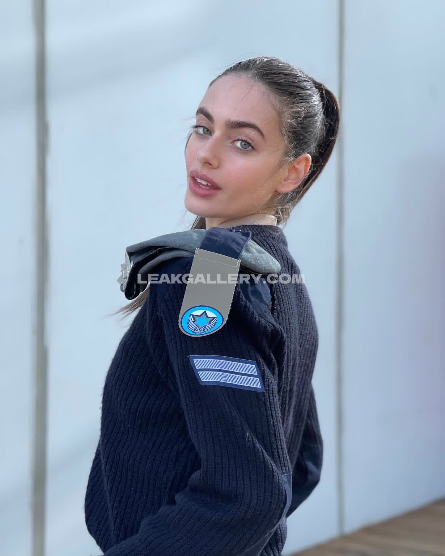 Yaelshelbia Exclusive Leaked Nude OnlyFans #7683853
