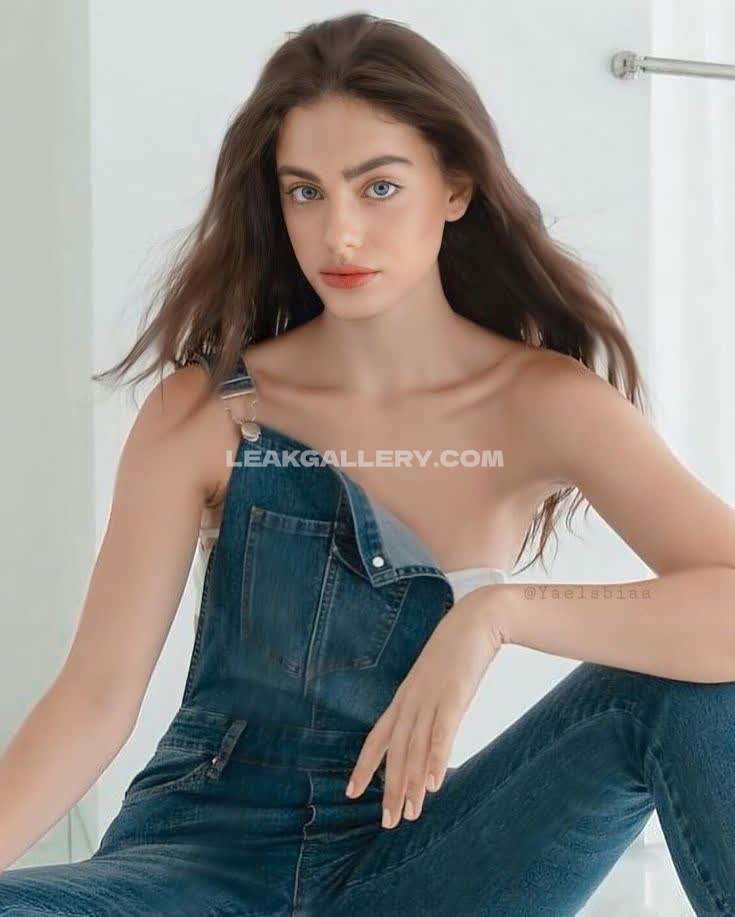 Yaelshelbia Exclusive Leaked Nude OnlyFans #7685659