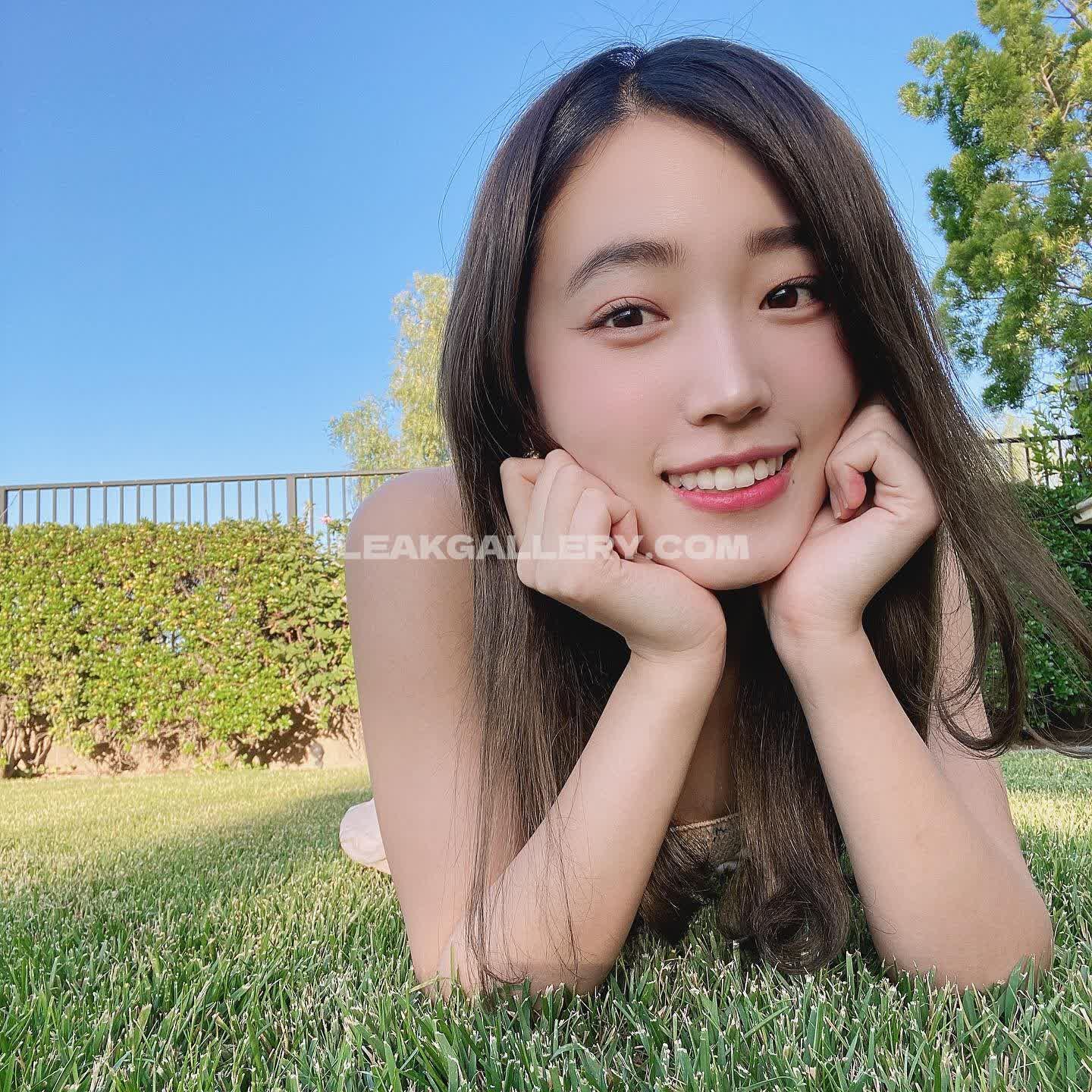 Yoojpls Exclusive Leaked Nude OnlyFans #7500105