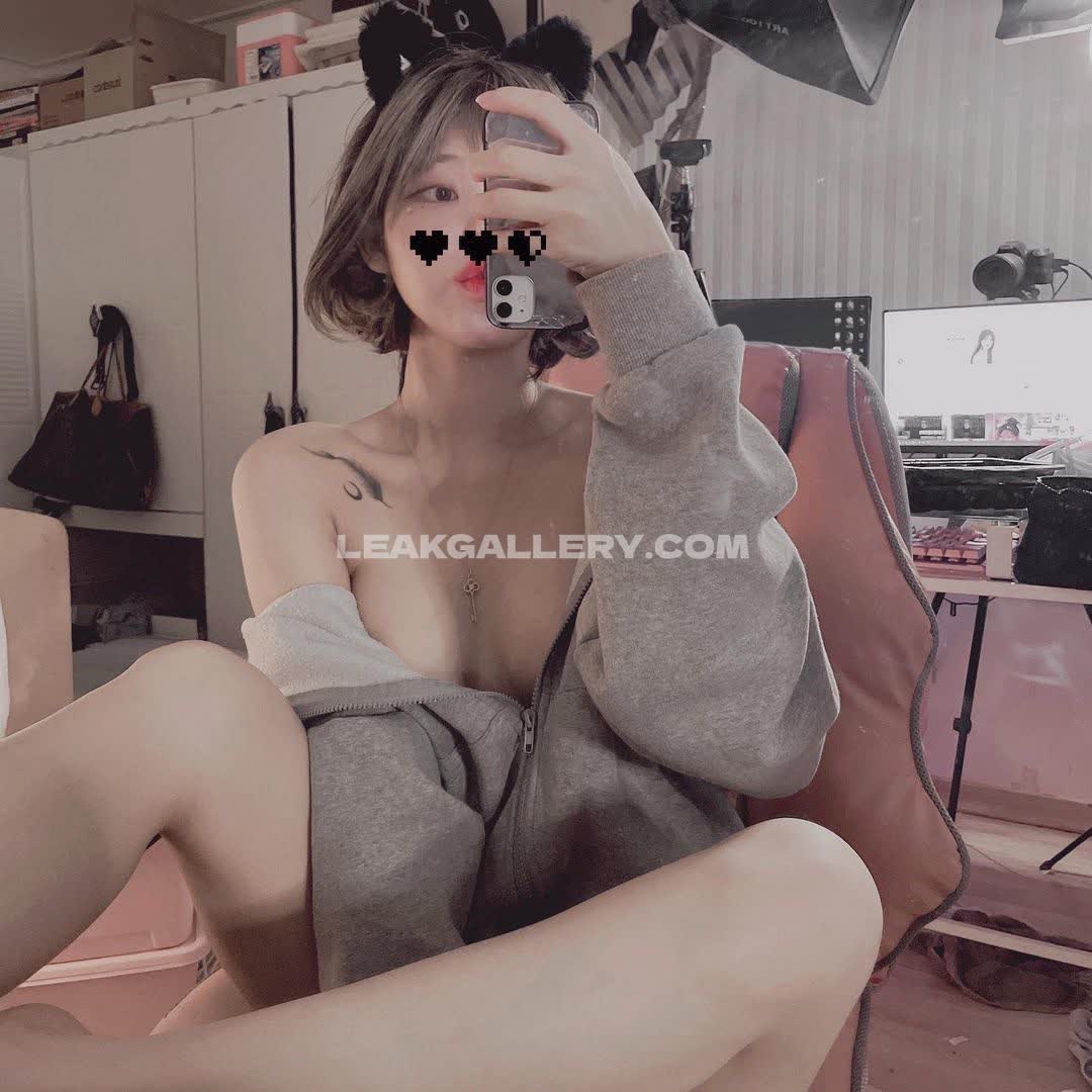 You_s2_diii / yu_diii Exclusive Leaked Nude OnlyFans #7523893