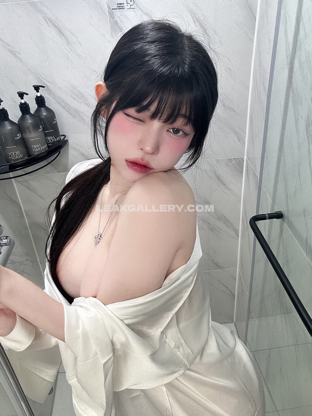 You_s2_diii / yu_diii Exclusive Leaked Nude OnlyFans #7528680