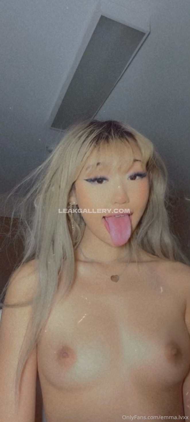 Youremmawhite Exclusive Leaked Nude OnlyFans #8091166