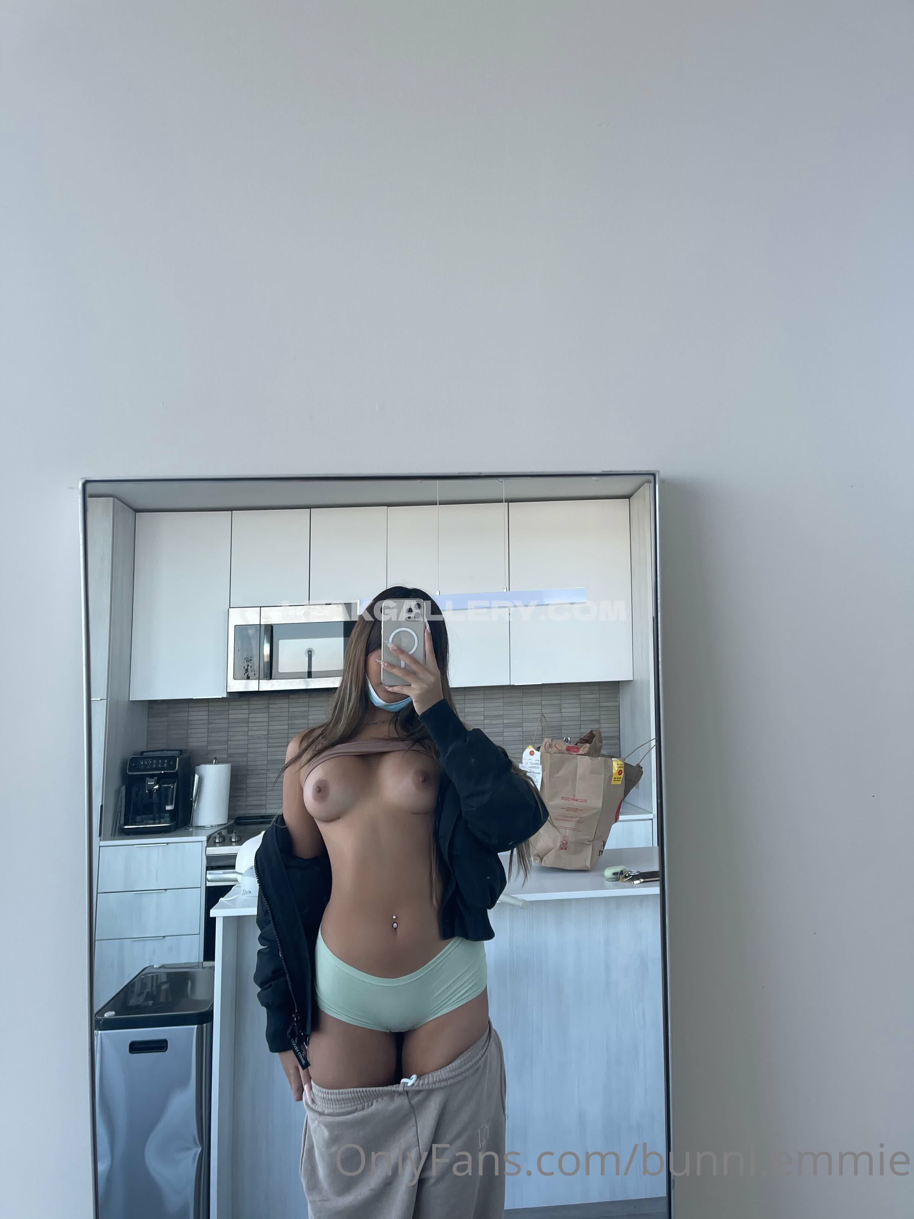 Youremmawhite Exclusive Leaked Nude OnlyFans #8090666