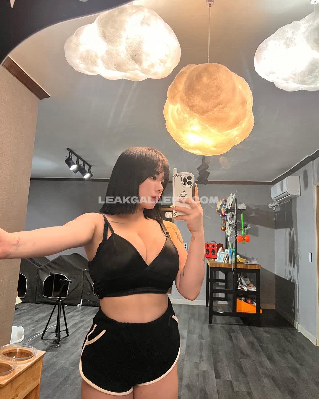 Yourxhiii Exclusive Leaked Nude OnlyFans #7579590