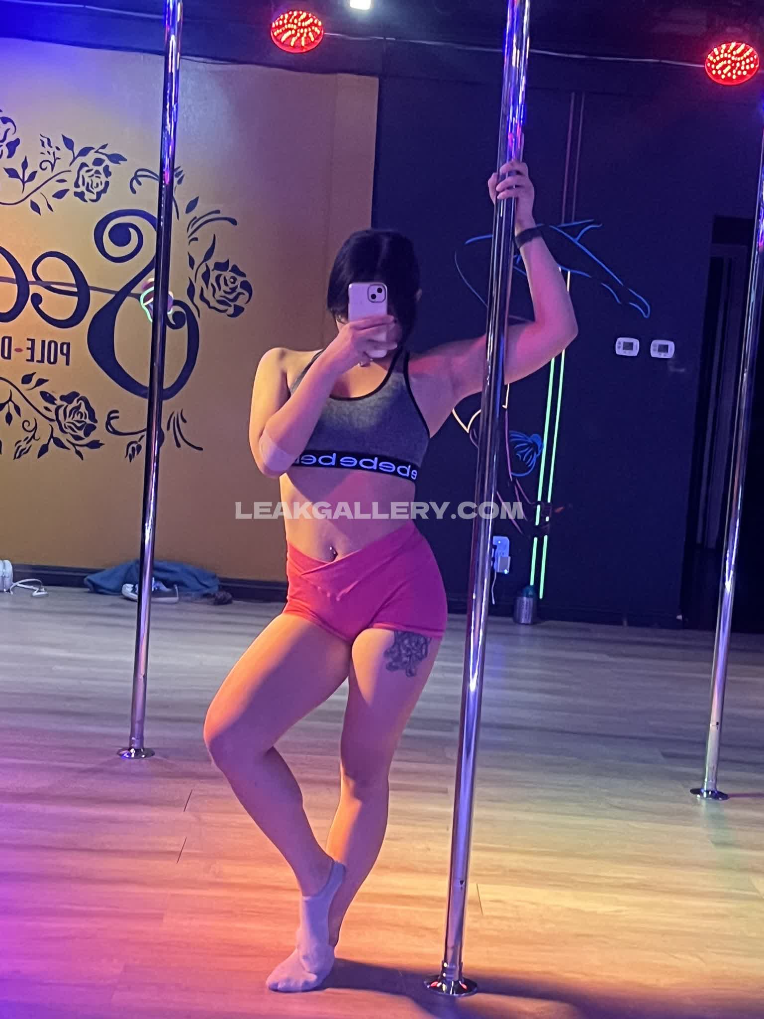 Yousoromi Exclusive Leaked Nude OnlyFans #7587315