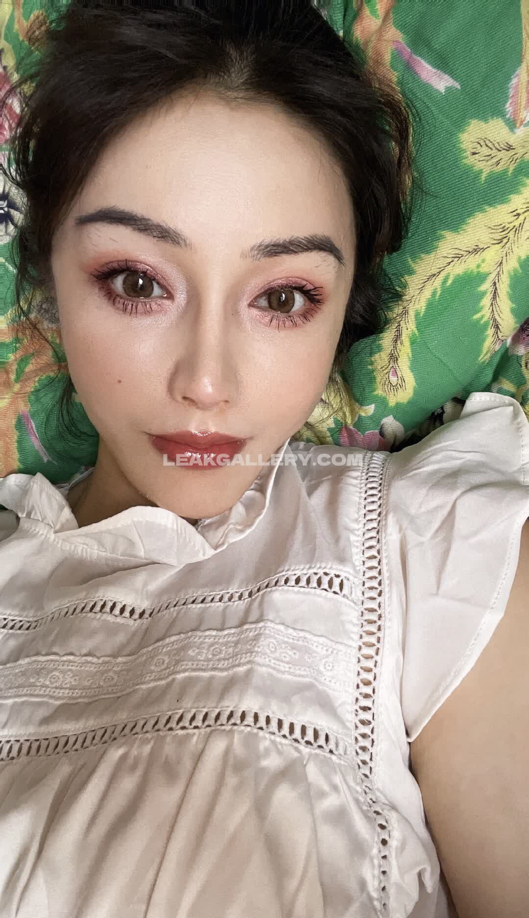 Yuanherong Exclusive Leaked Nude OnlyFans #4191286