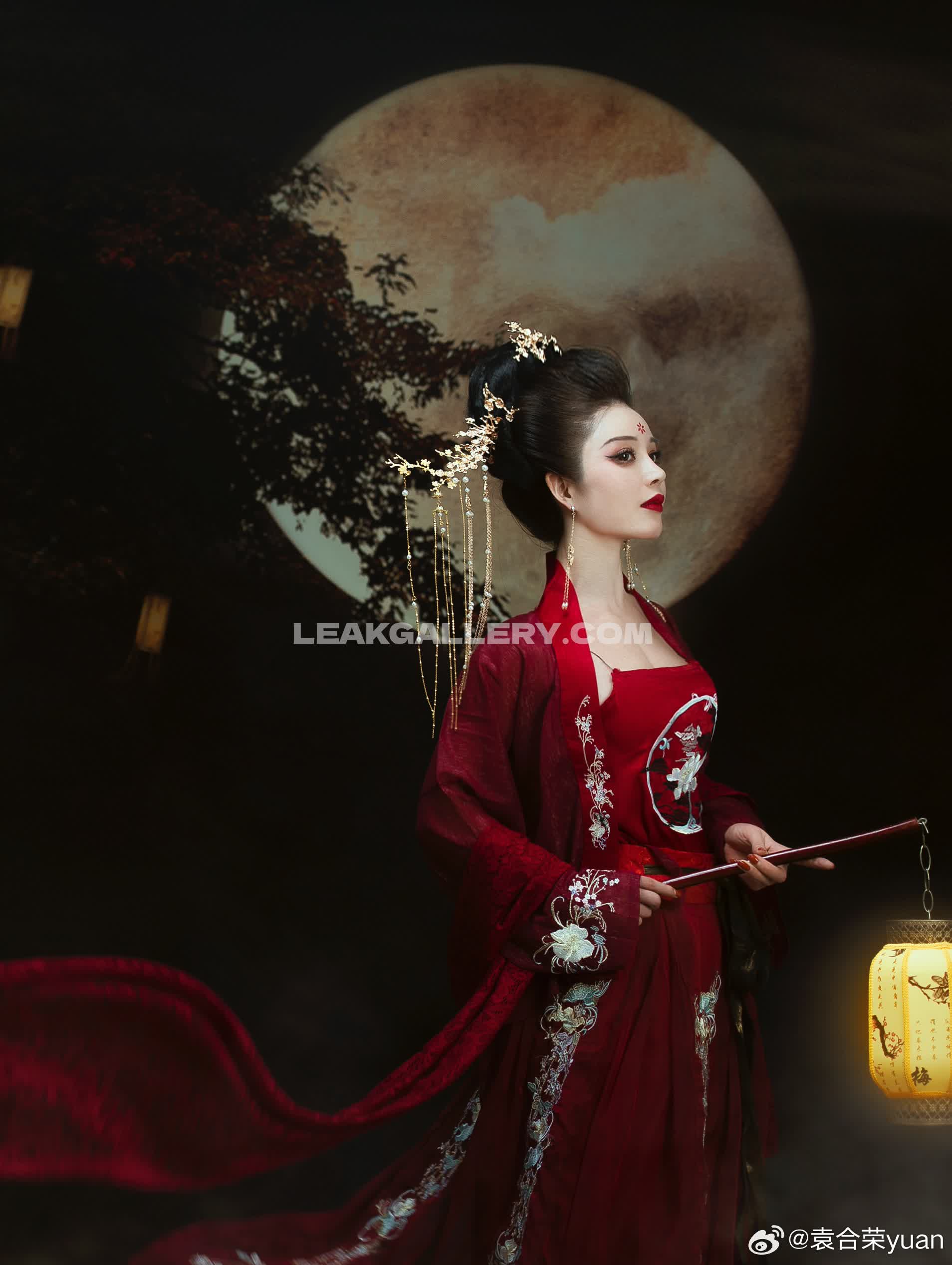 Yuanherong Exclusive Leaked Nude OnlyFans #4191172