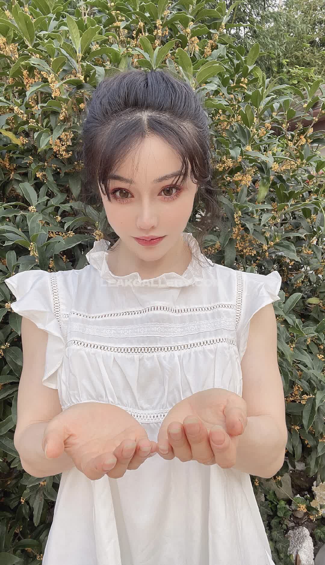 Yuanherong Exclusive Leaked Nude OnlyFans #4191272