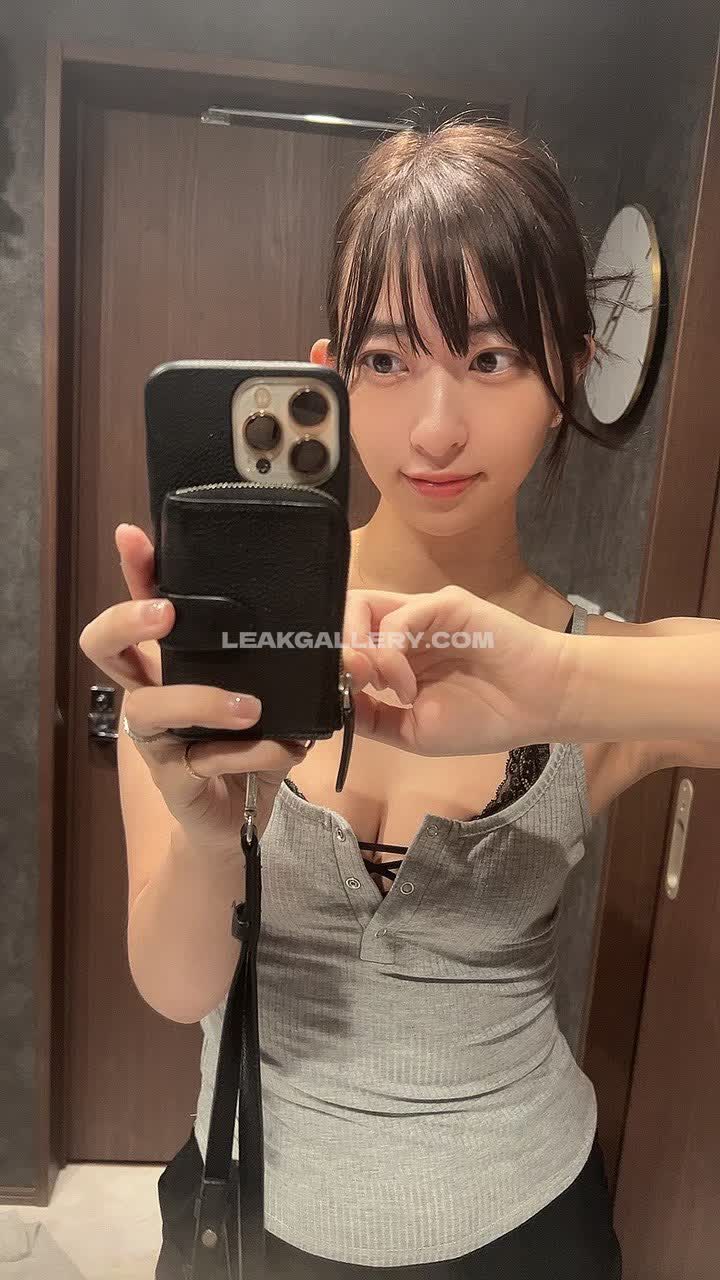 Yukakuramoti Exclusive Leaked Nude OnlyFans #8153415