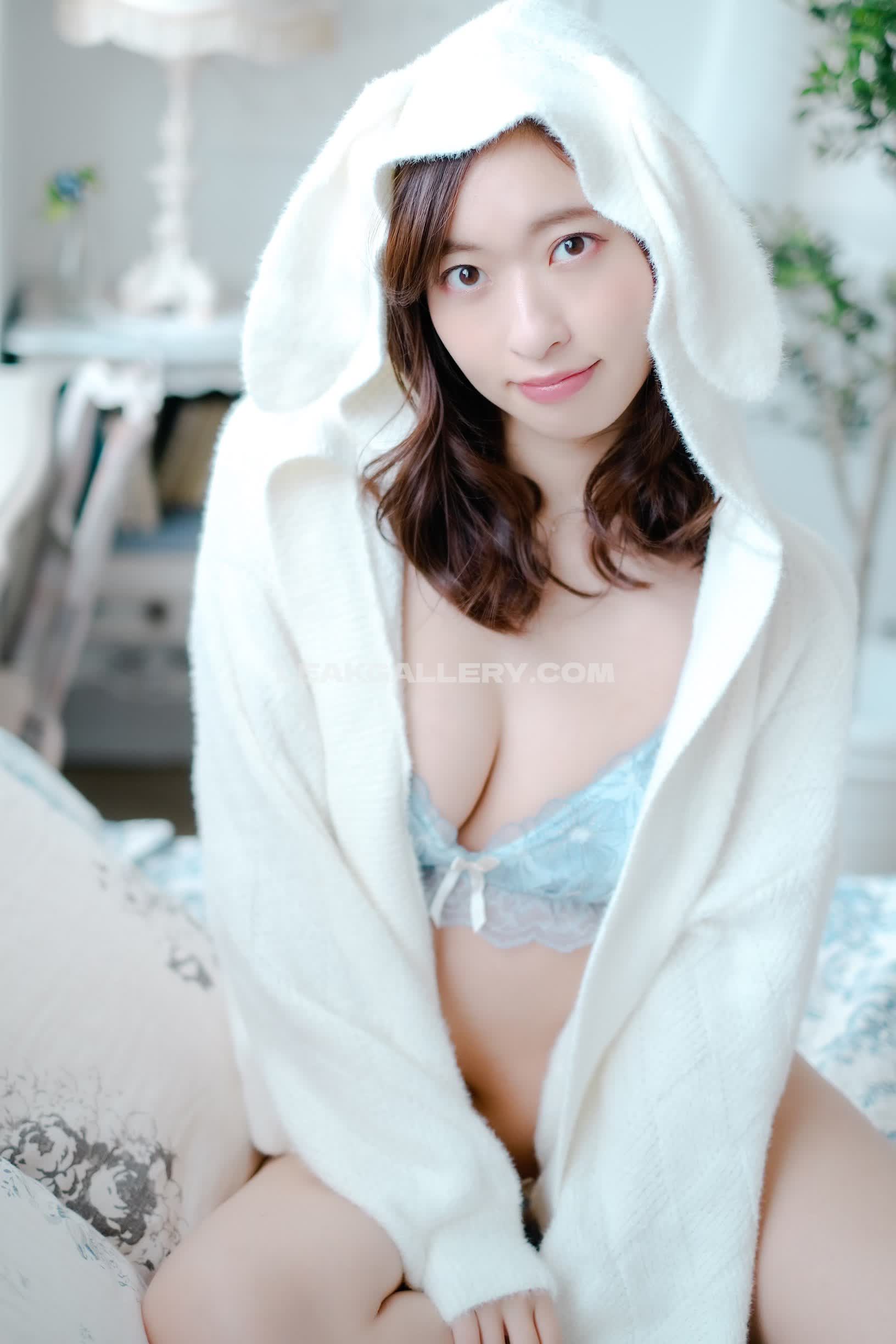 Yukakuramoti Exclusive Leaked Nude OnlyFans #7987334