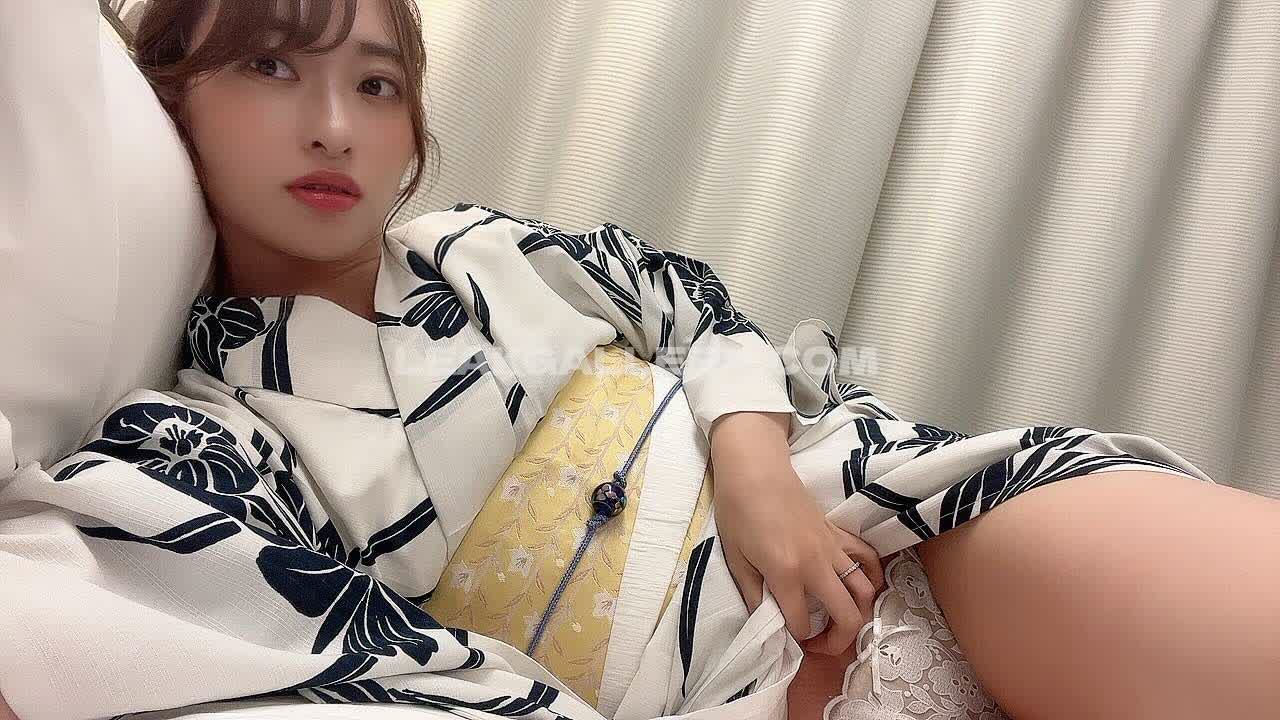 Yukakuramoti Exclusive Leaked Nude OnlyFans #8145361