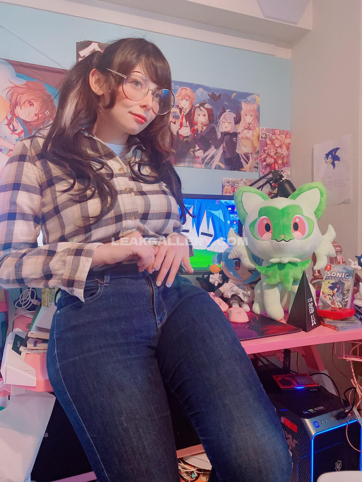 Yurikotiger Exclusive Leaked Nude OnlyFans #4147991