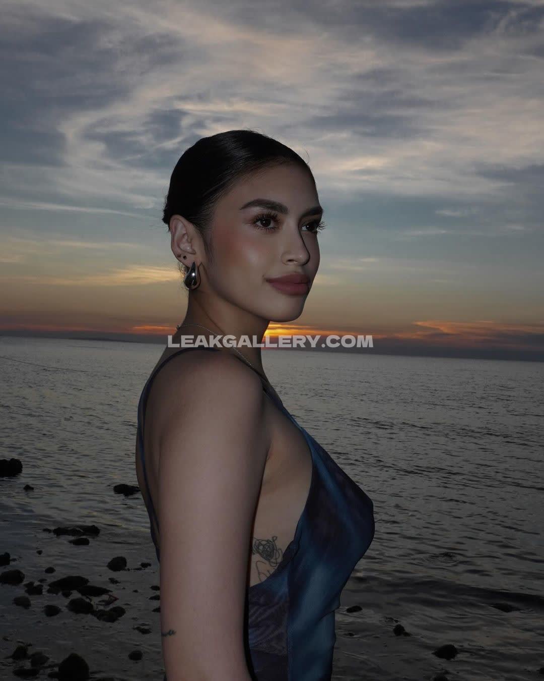 Yvonnearesu_ Exclusive Leaked Nude OnlyFans #7425399