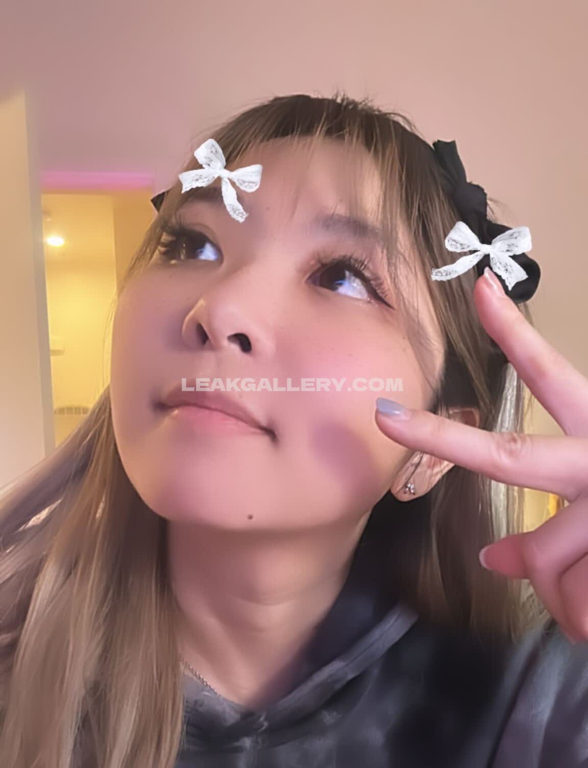 Yvonnieng Exclusive Leaked Nude OnlyFans #7779376