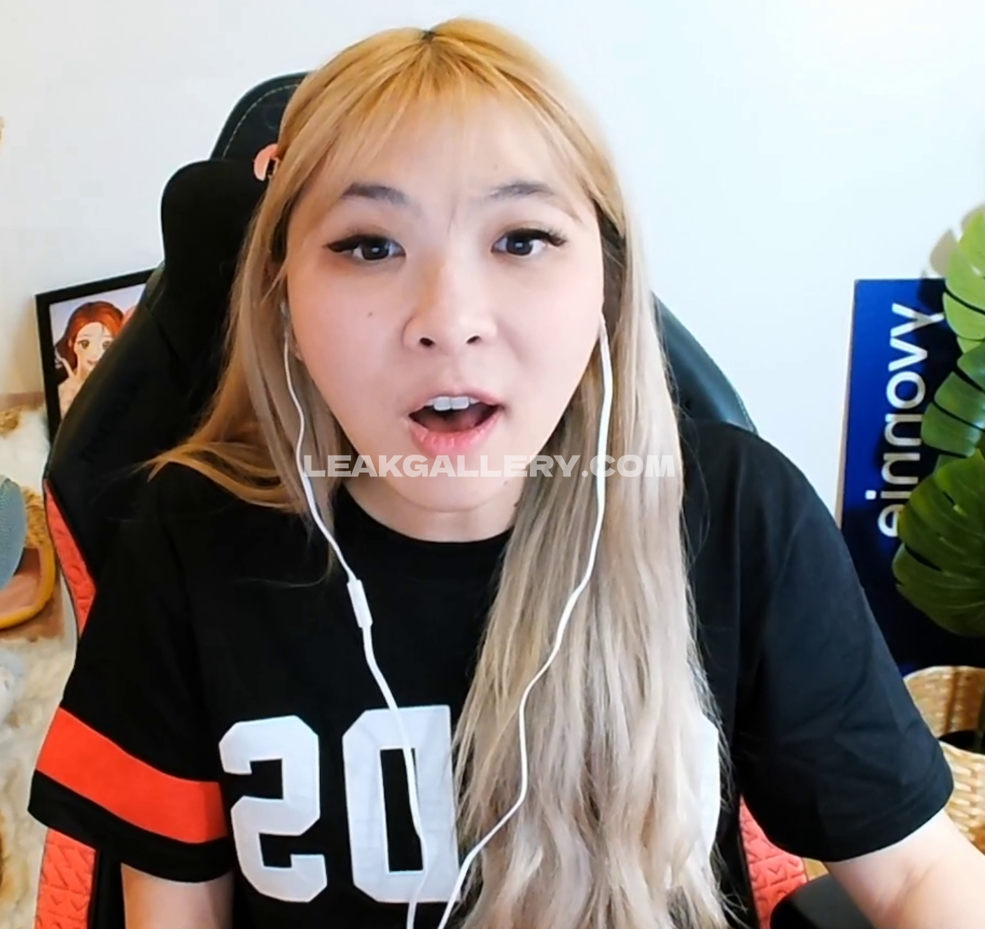 Yvonnieng Exclusive Leaked Nude OnlyFans #7777271