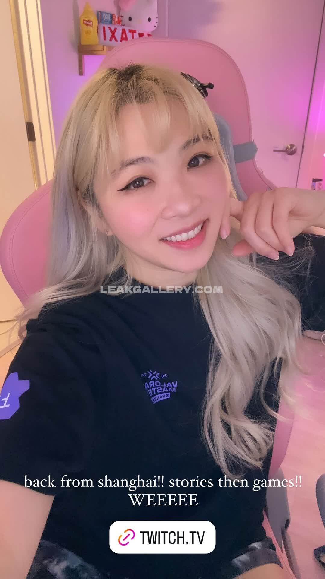 Yvonnieng Exclusive Leaked Nude OnlyFans #7780314