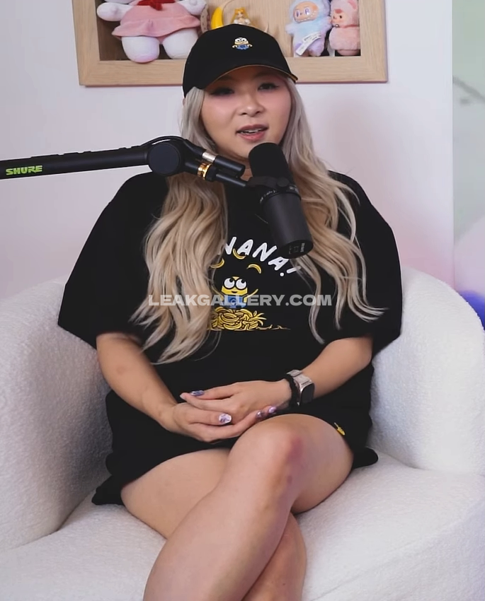Yvonnieng Exclusive Leaked Nude OnlyFans #7780969