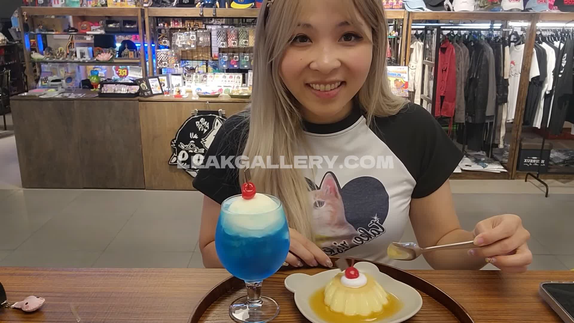 Yvonnieng Exclusive Leaked Nude OnlyFans #7780690
