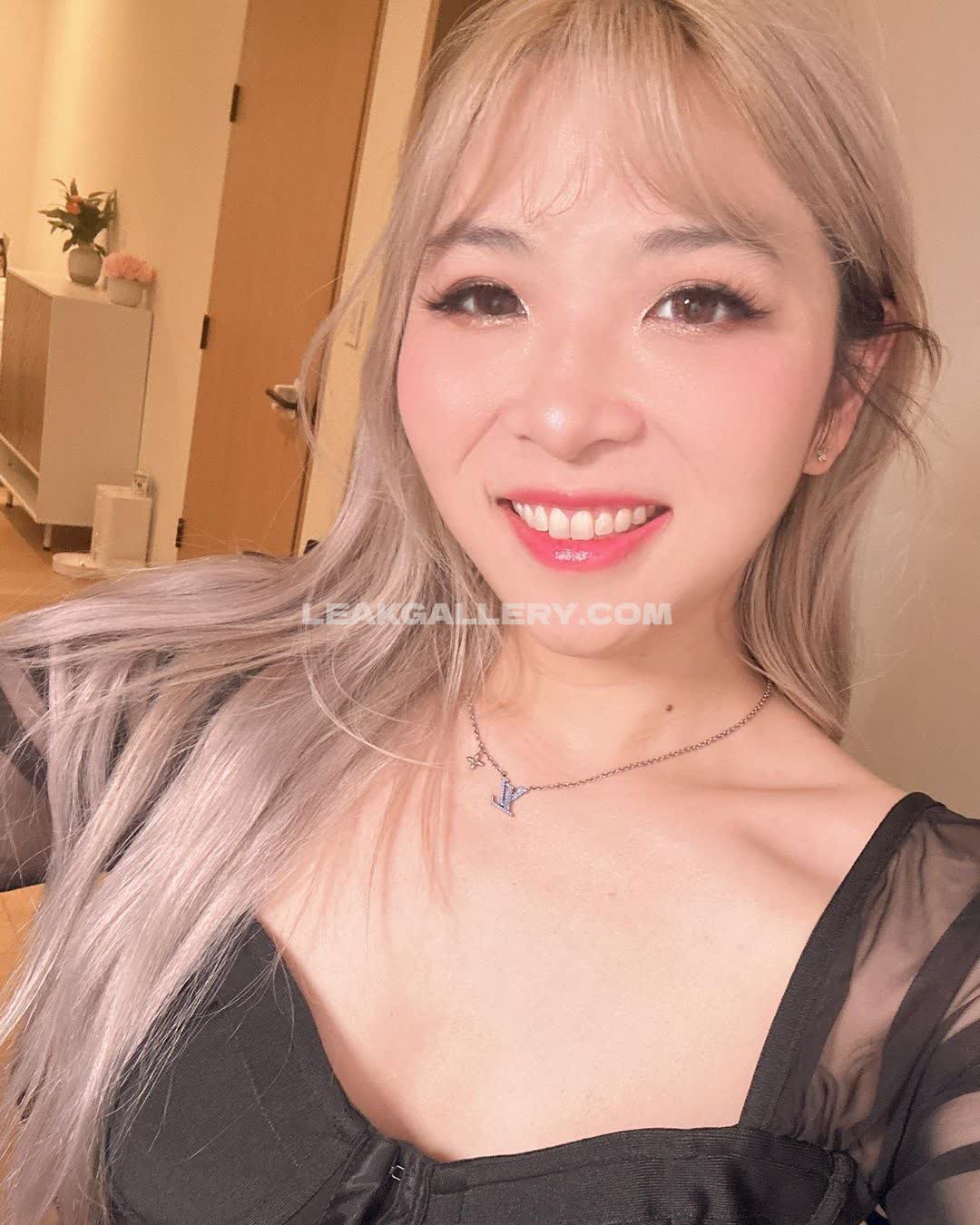 Yvonnieng Exclusive Leaked Nude OnlyFans #7778025