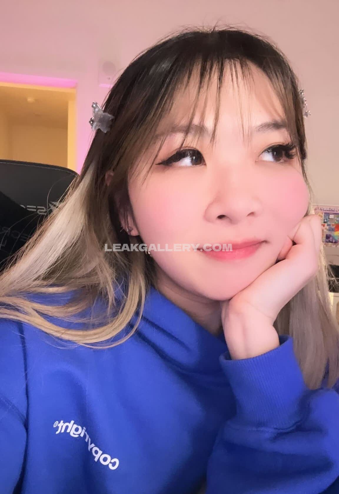 Yvonnieng Exclusive Leaked Nude OnlyFans #7780433