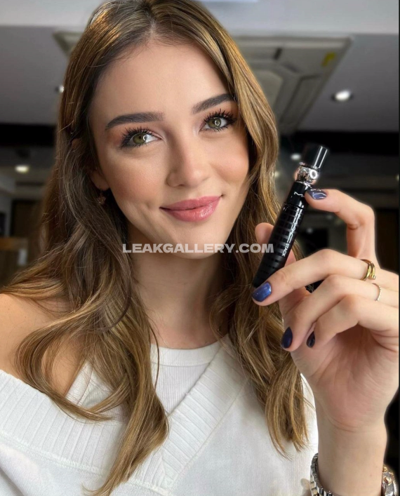 Zehragunes Exclusive Leaked Nude OnlyFans #4380298