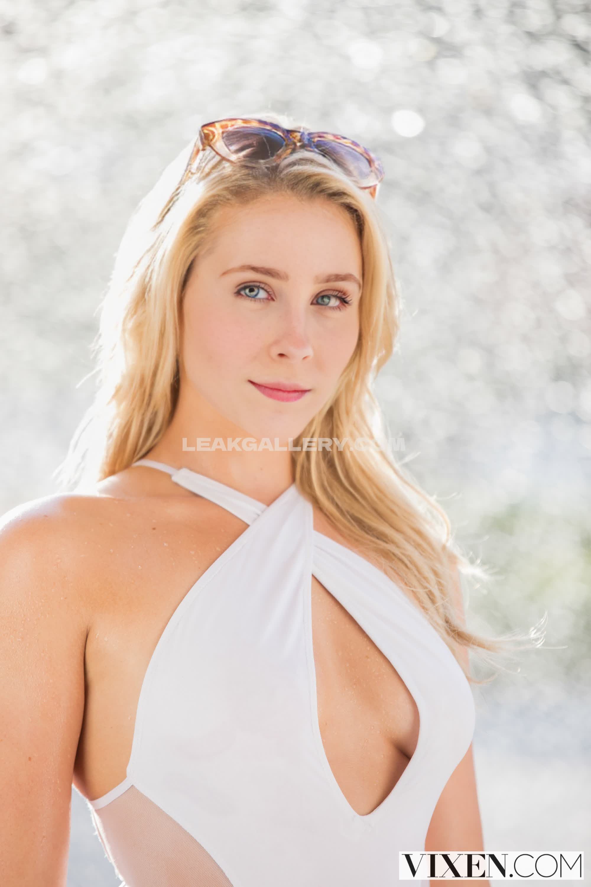 5teviem Exclusive Leaked Nude OnlyFans #10372130