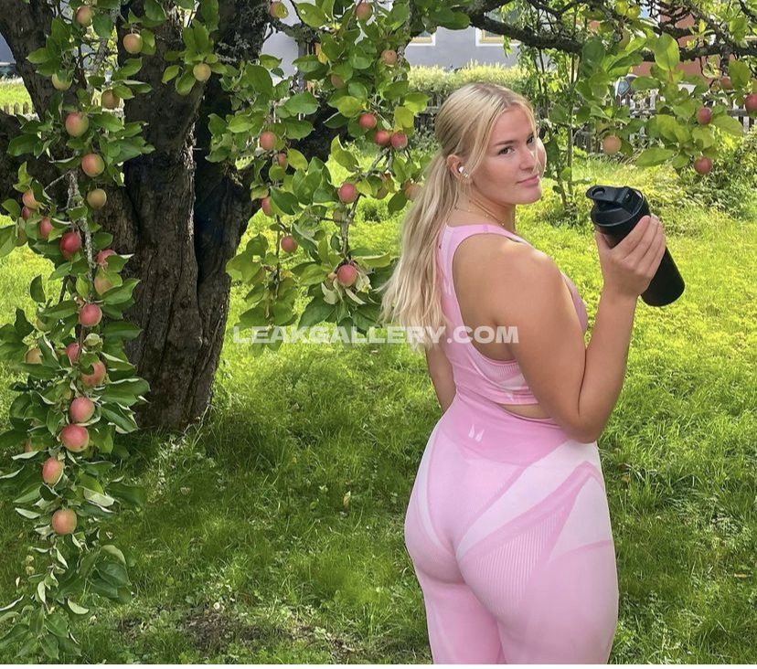 7liciouscsgo Exclusive Leaked Nude OnlyFans #9453571
