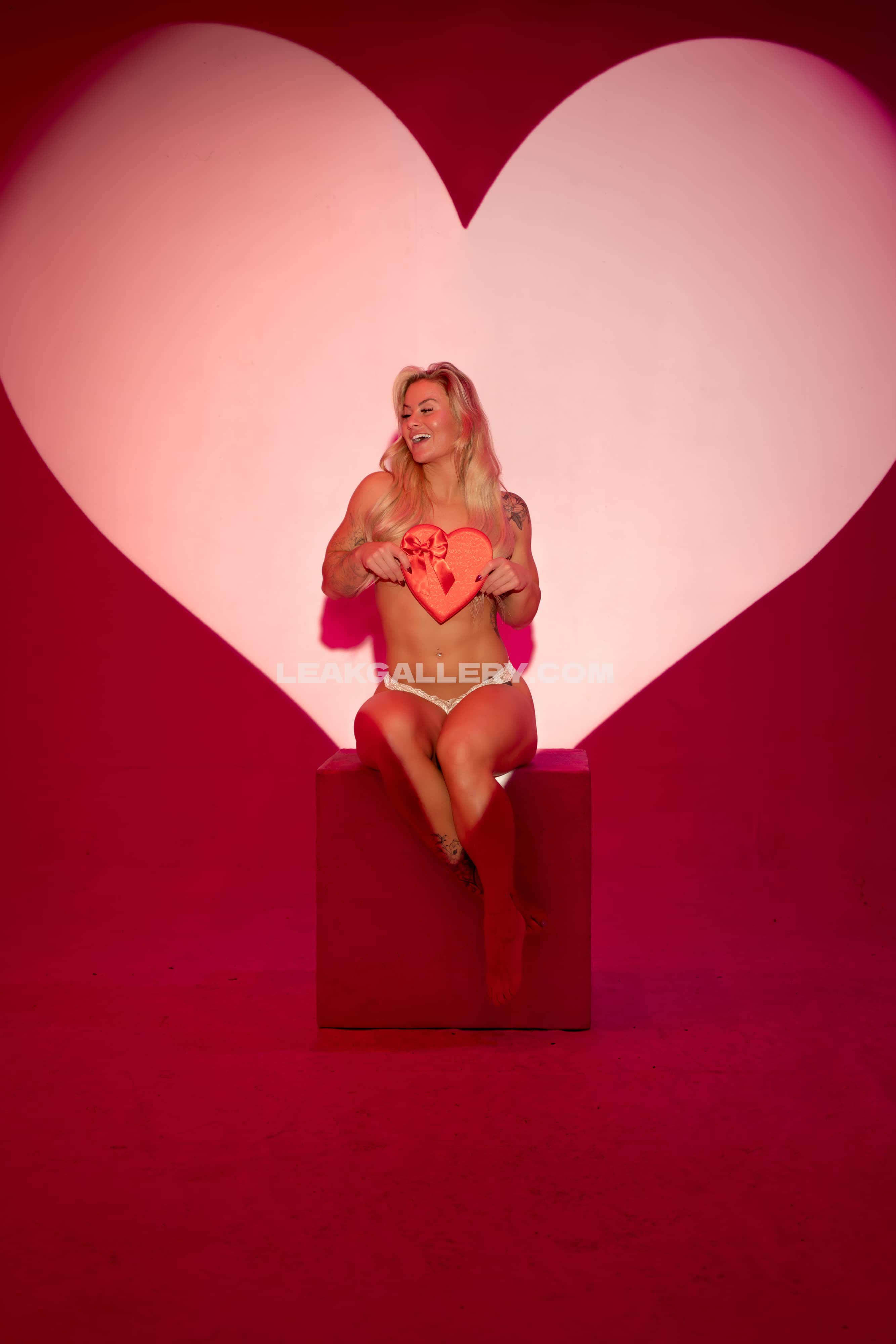 _dellespeegle_ / dellespeegle Exclusive Leaked Nude OnlyFans #9384067