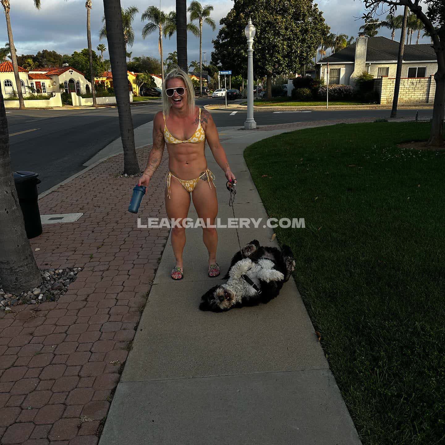 _dellespeegle_ / Dellespeegle Exclusive Leaked Nude OnlyFans #9384311