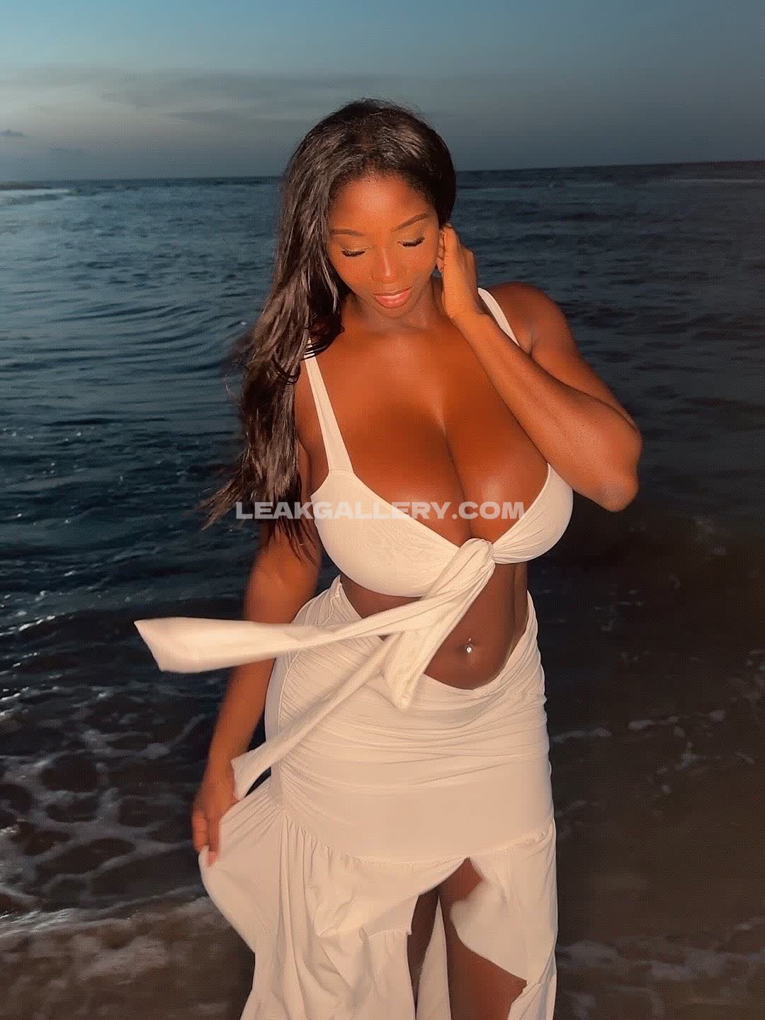 _ellietheempress_ Exclusieve gelekte naaktcontent van OnlyFans #9440366