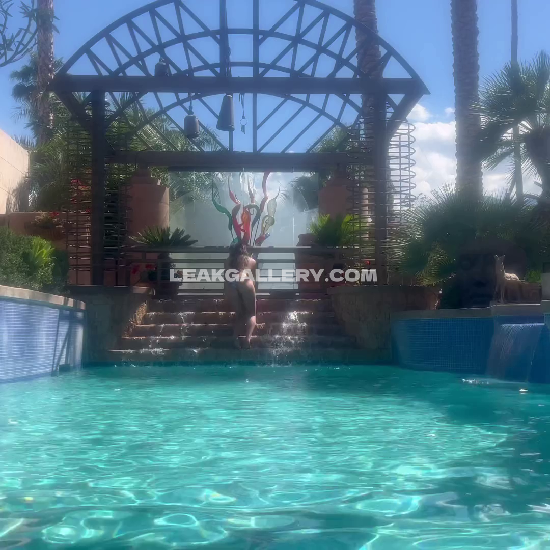 Addisonrae Exclusieve gelekte naaktcontent van OnlyFans #10055781