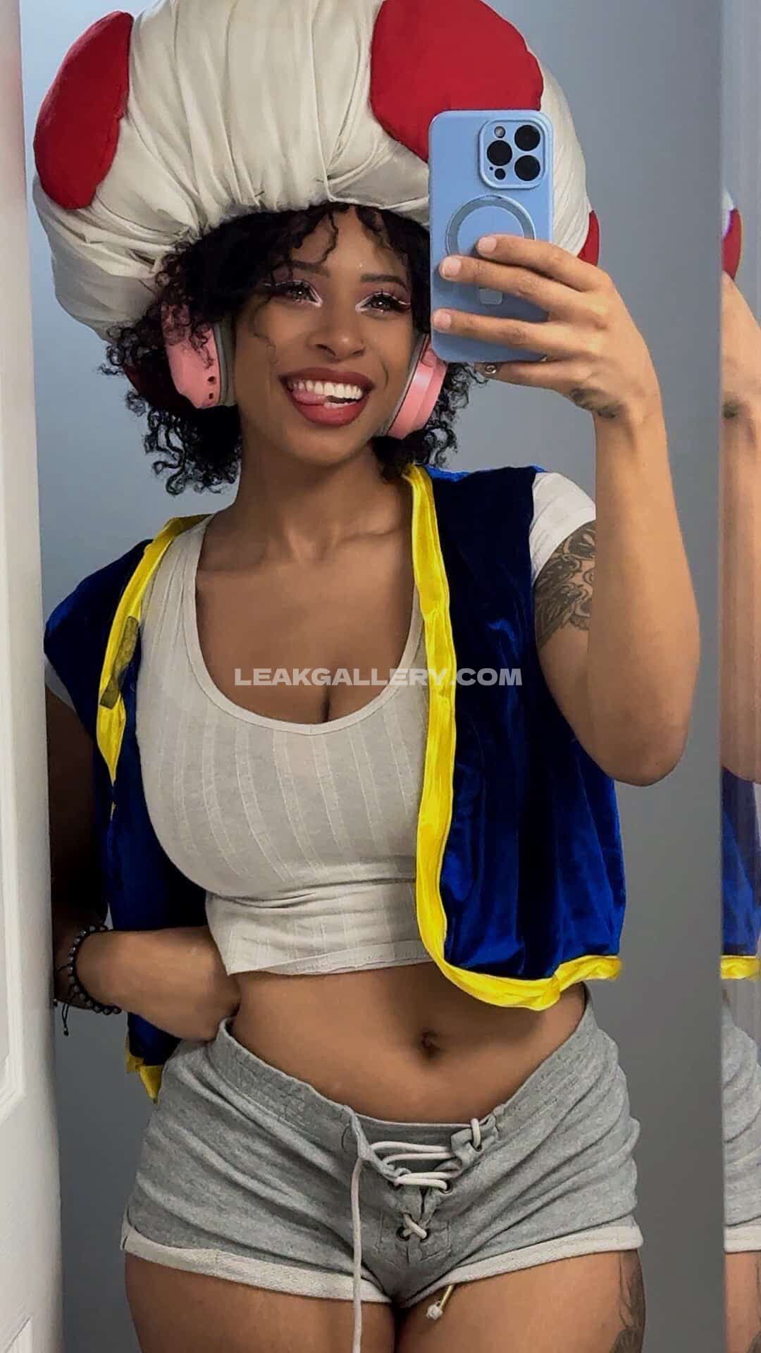 Ahquamarine Exclusive Leaked Nude OnlyFans #10065093