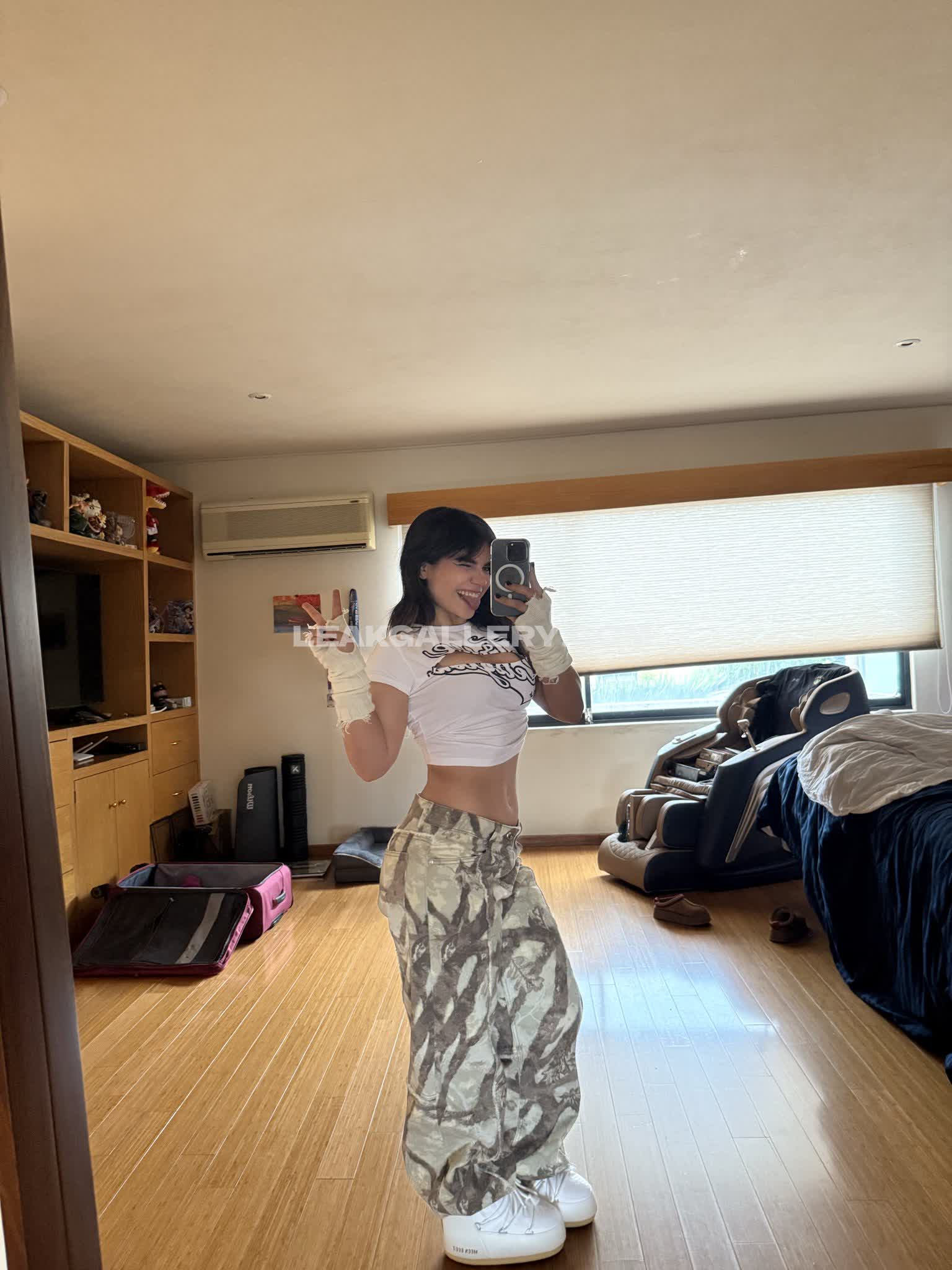 Alanafloresf / alanalarana / alana_flores Exclusive Leaked Nude OnlyFans #9593886