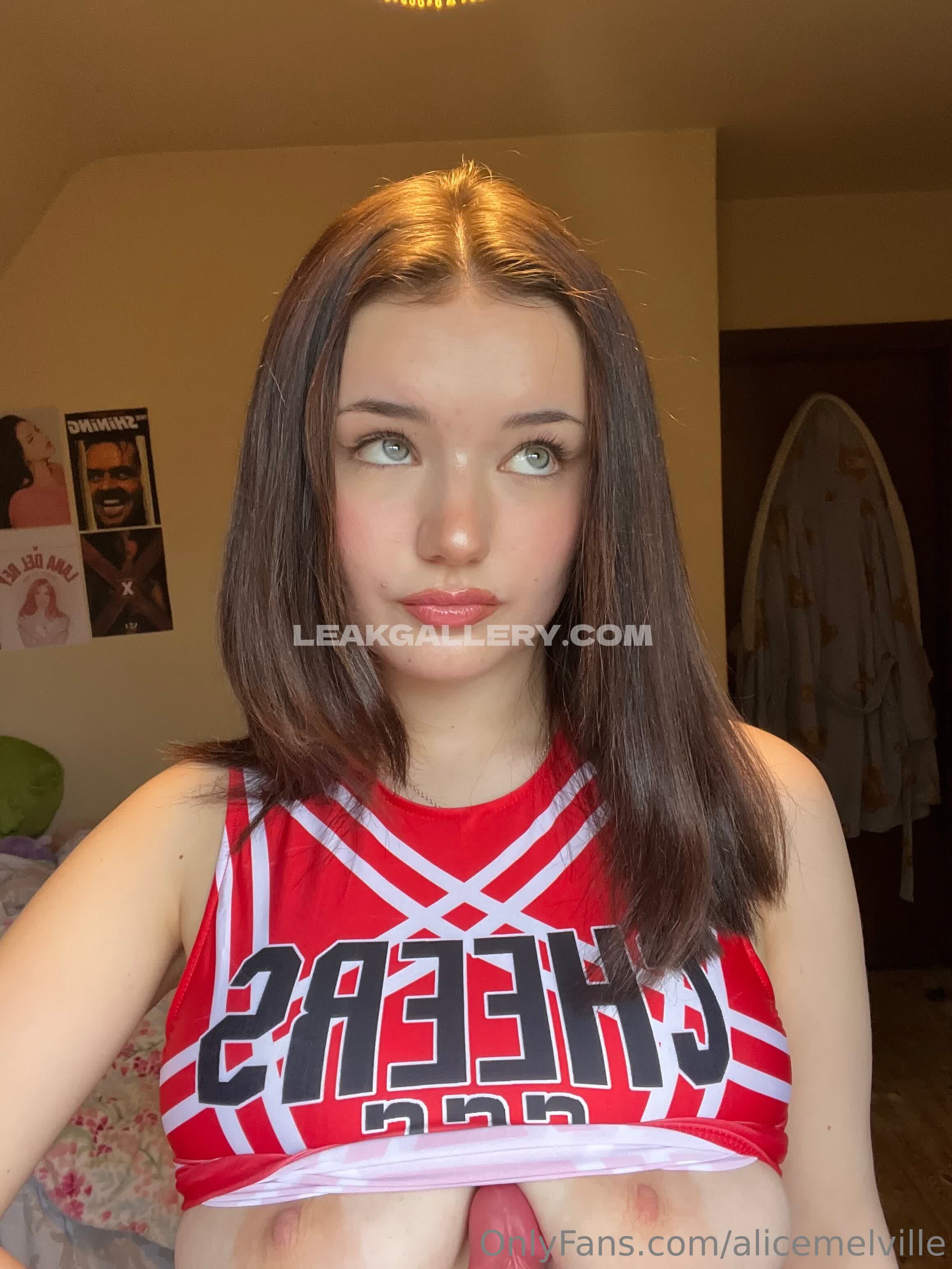 Alicemelville333 / alicemelville / alicemelville_ Exclusive Leaked Nude OnlyFans #9637323