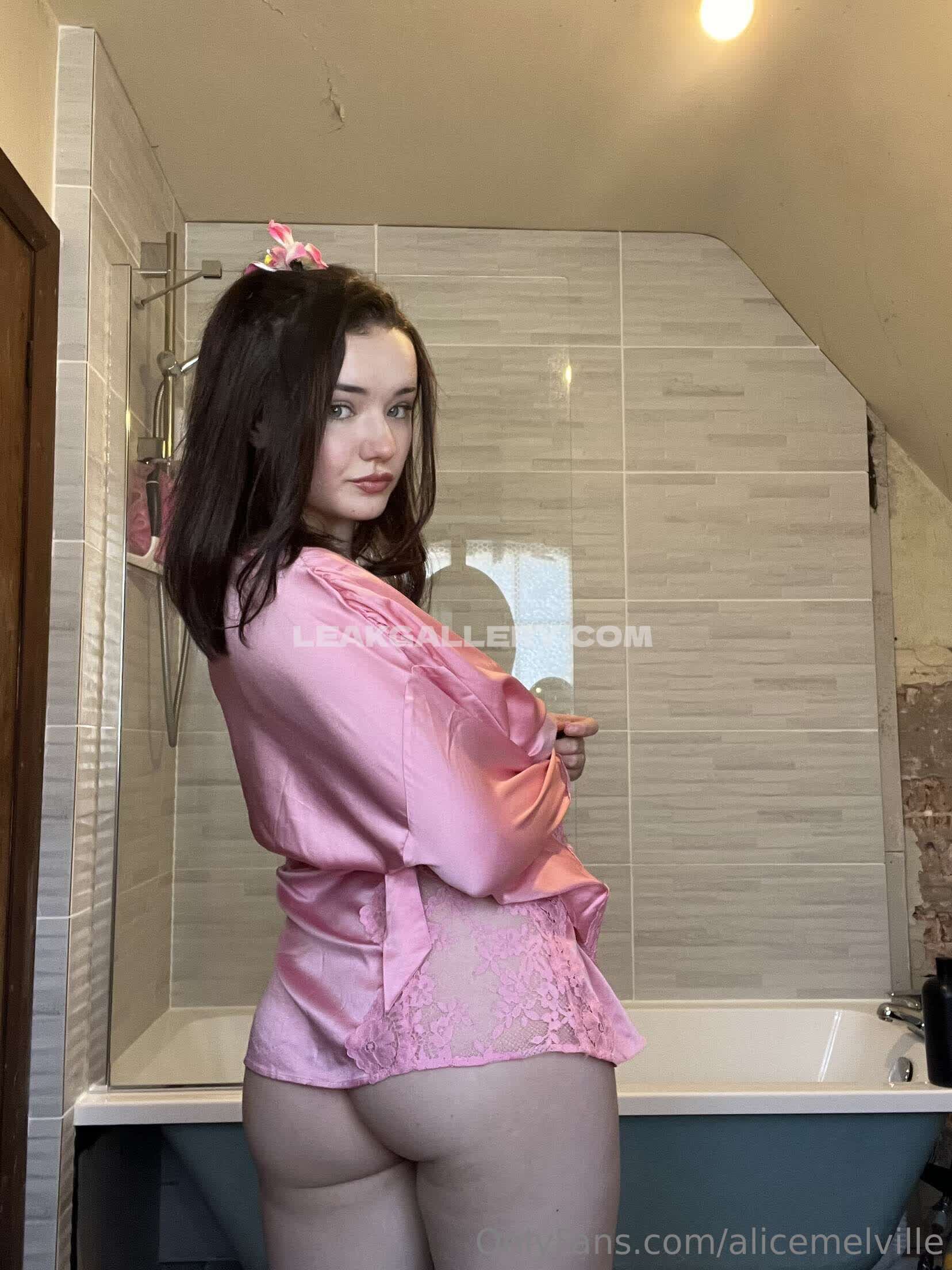 Alicemelville333 / alicemelville / alicemelville_ Exclusive Leaked Nude OnlyFans #9637313