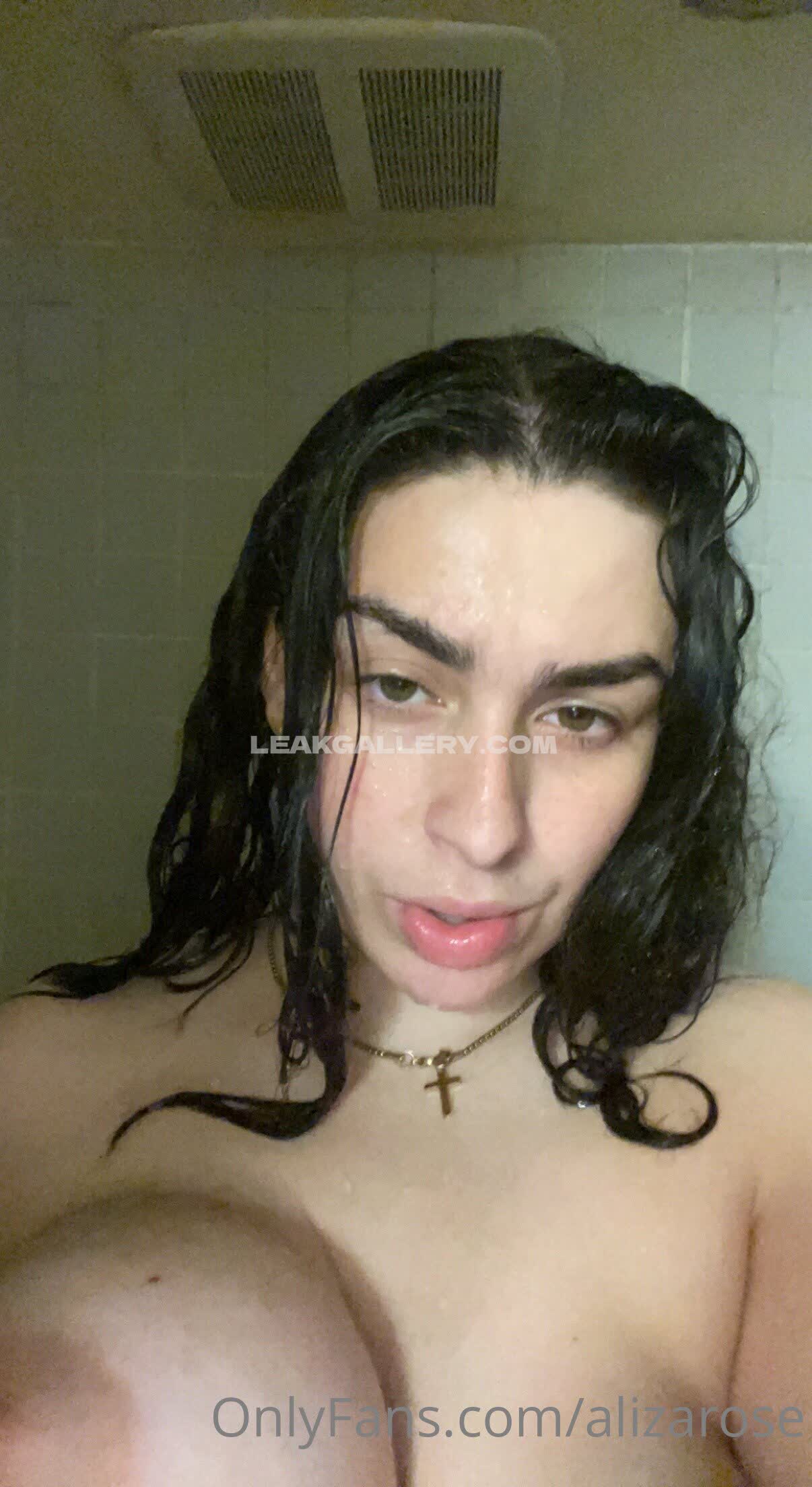 Alizarose Exclusive Leaked Nude OnlyFans #10194887