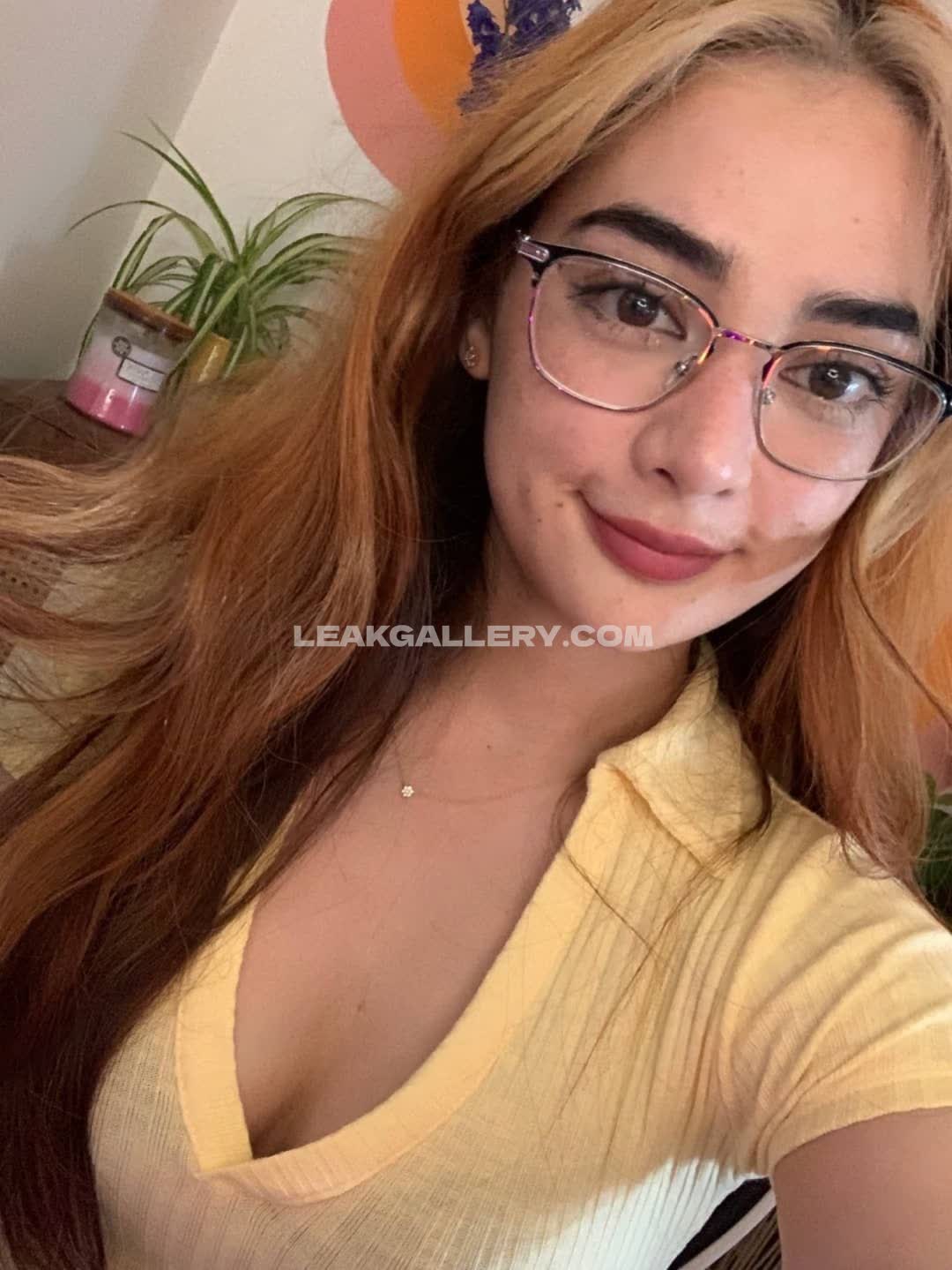 Alyskaplays Exclusive Leaked Nude OnlyFans #9852062
