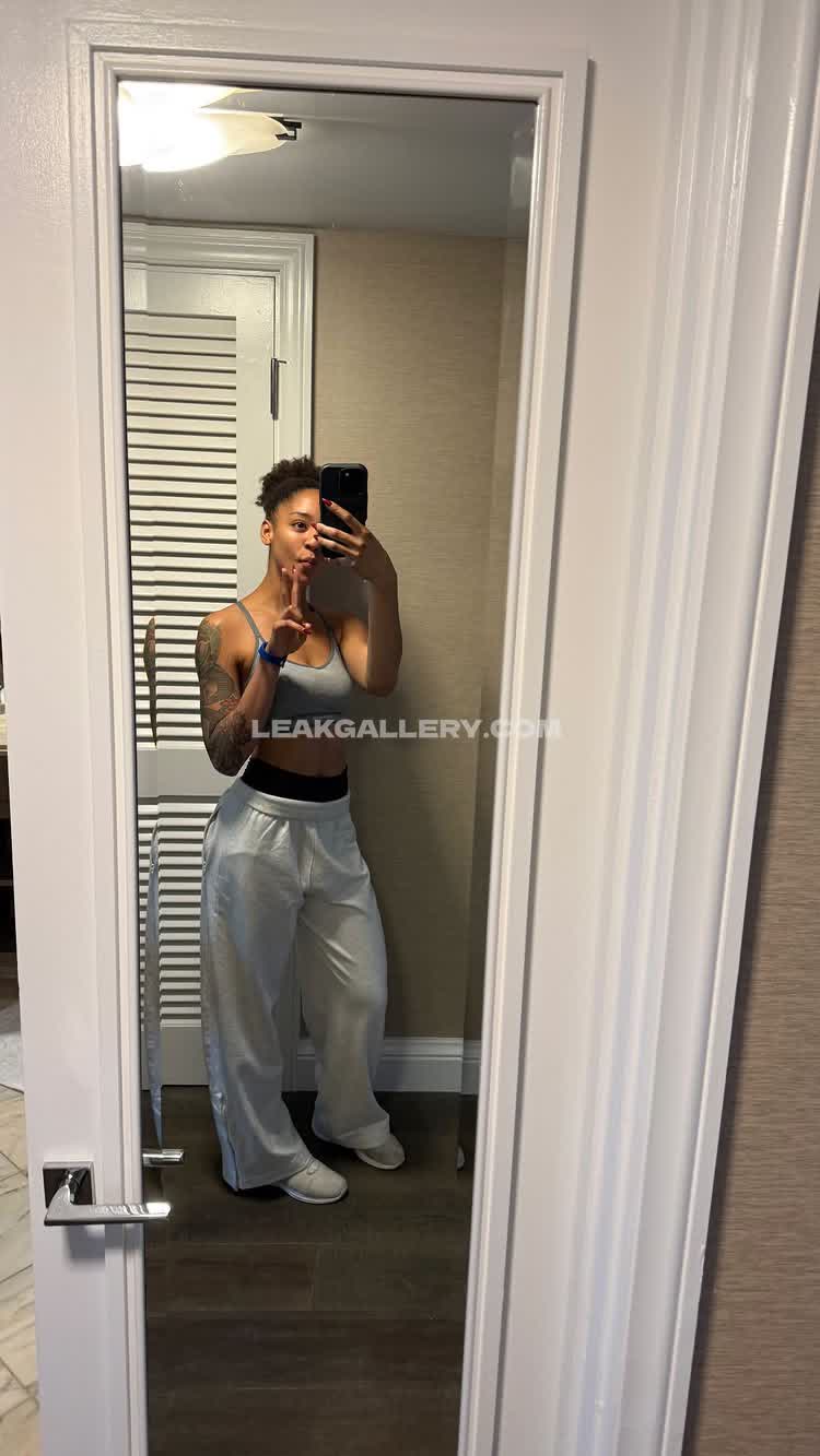 Amalaekpunobi Exclusive Leaked Nude OnlyFans #9636864