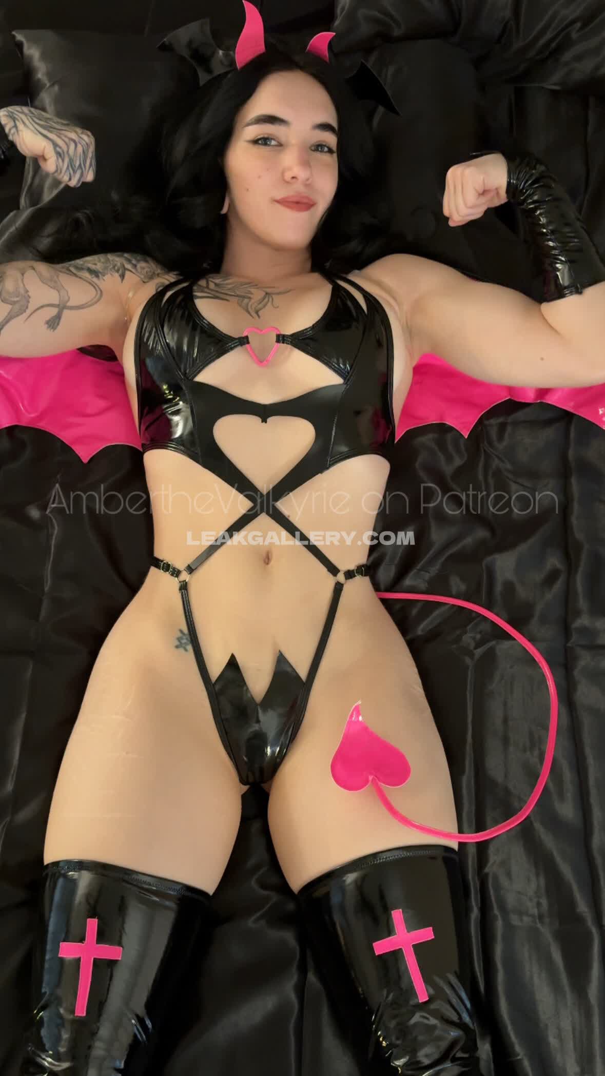 Amberthevalkyrie Exclusive Leaked Nude OnlyFans #9550932