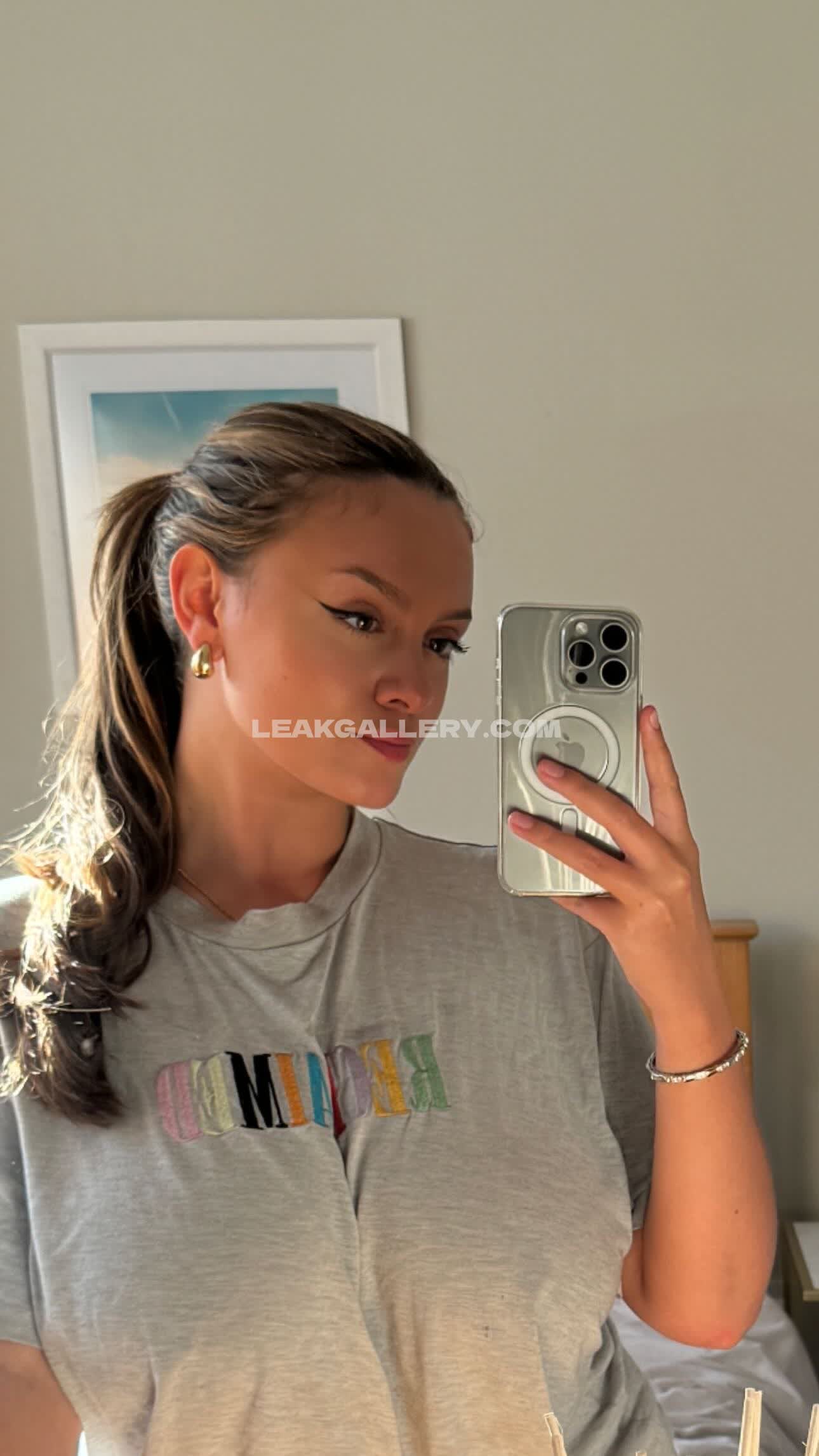 Amy_qg Exclusive Leaked Nude OnlyFans #9490218