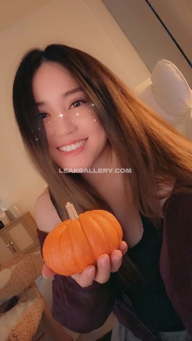 Angelakim Exclusive Leaked Nude OnlyFans #9229332