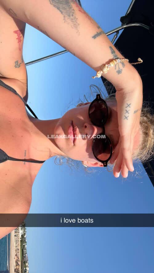 Annabananaxdddd Exclusive Leaked Nude OnlyFans #10713494